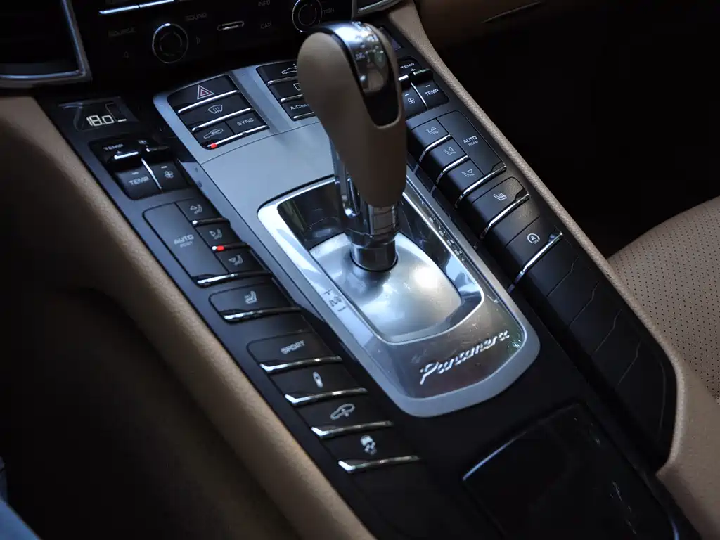 Porsche Panamera 2014 — фото 14