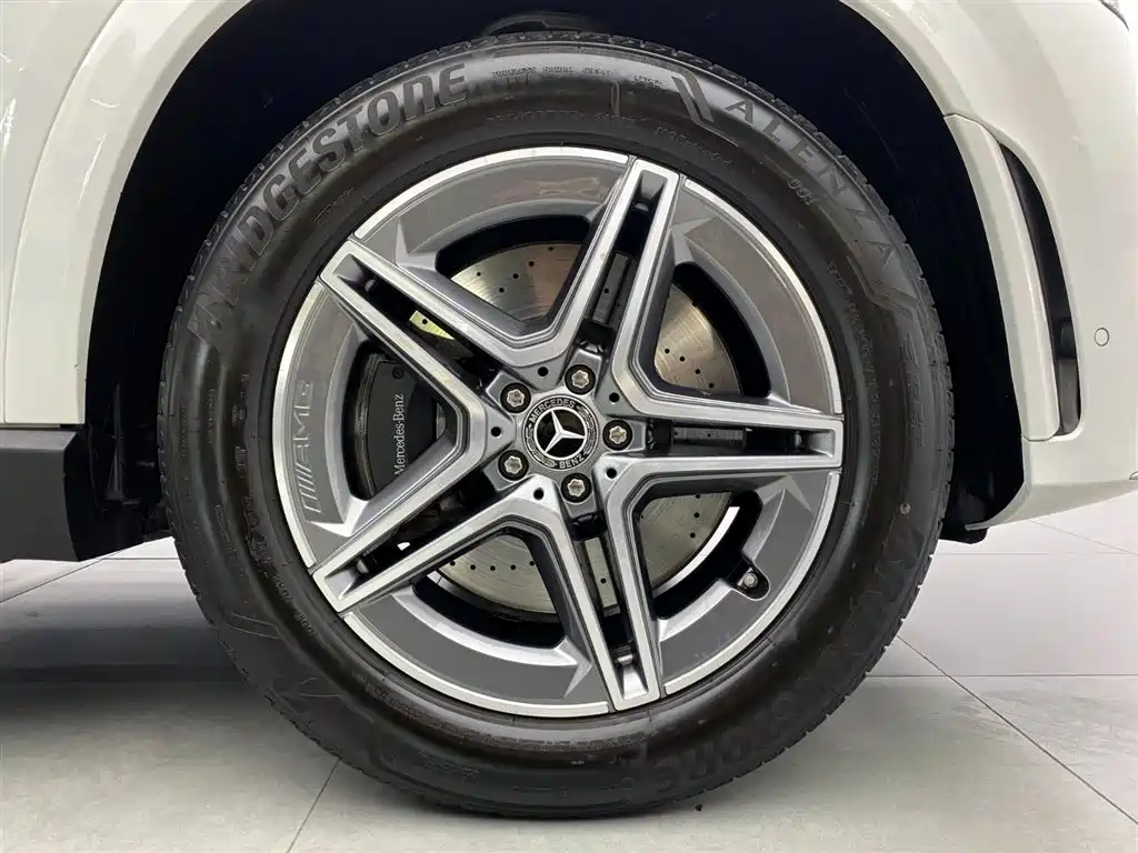 Mercedes-Benz GLE 2020 — фото 37