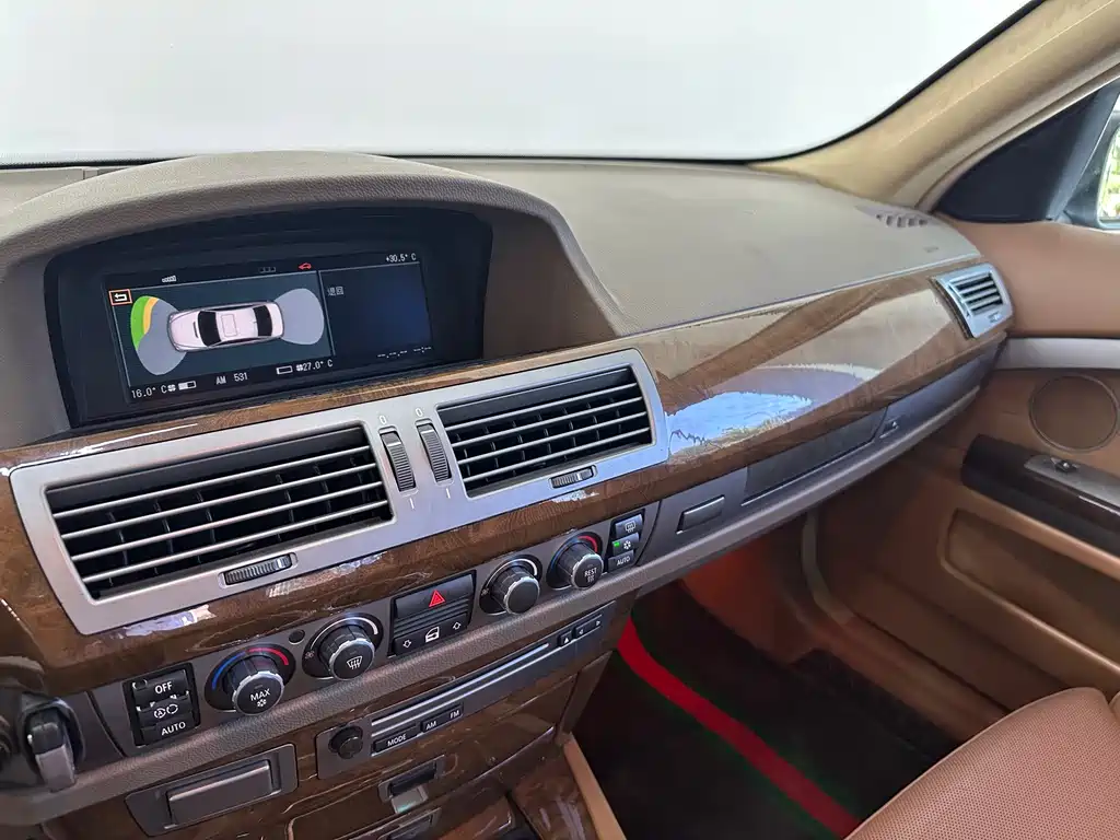 BMW 7 Series 2008 — фото 13