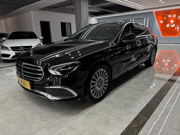 Mercedes-Benz E-Class 2021
