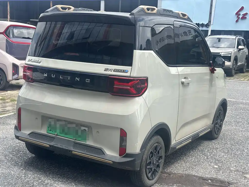 Wuling Hongguang MINIEV 2024