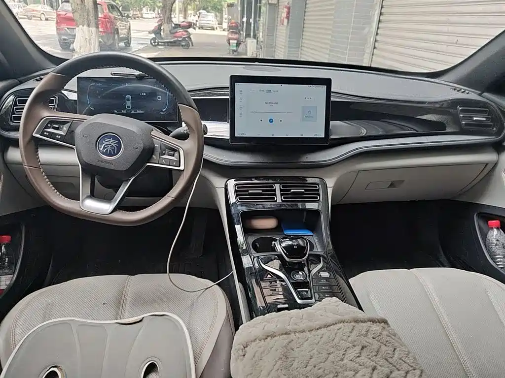 BYD Qin PLUS 2025 — фото 10