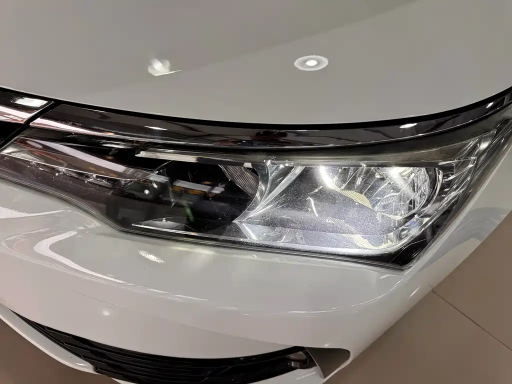 Toyota Corolla 2019 — фото 17