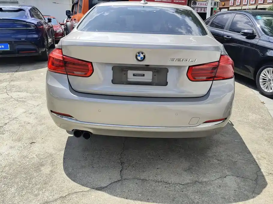 BMW 3 Series 2017