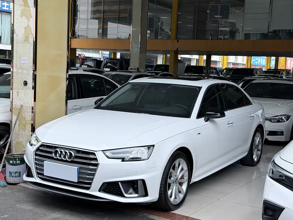 Audi A4L 2018