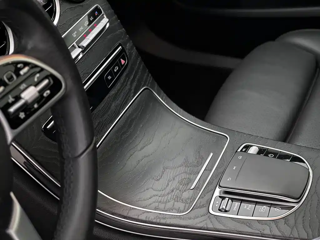 Mercedes-Benz C-Class 2019 — фото 10