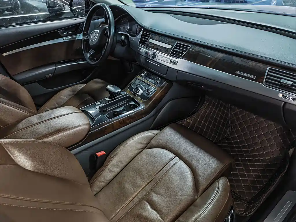 Audi A8 2016