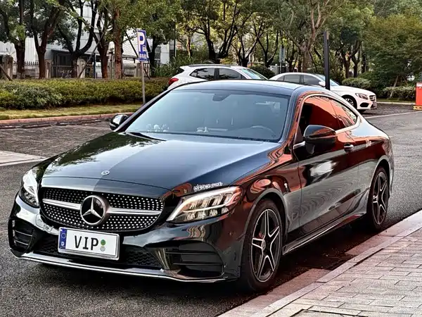 Mercedes-Benz C-Class 2019
