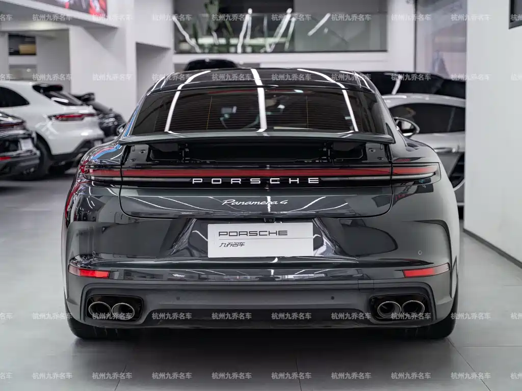 Porsche Panamera 2025 — фото 6
