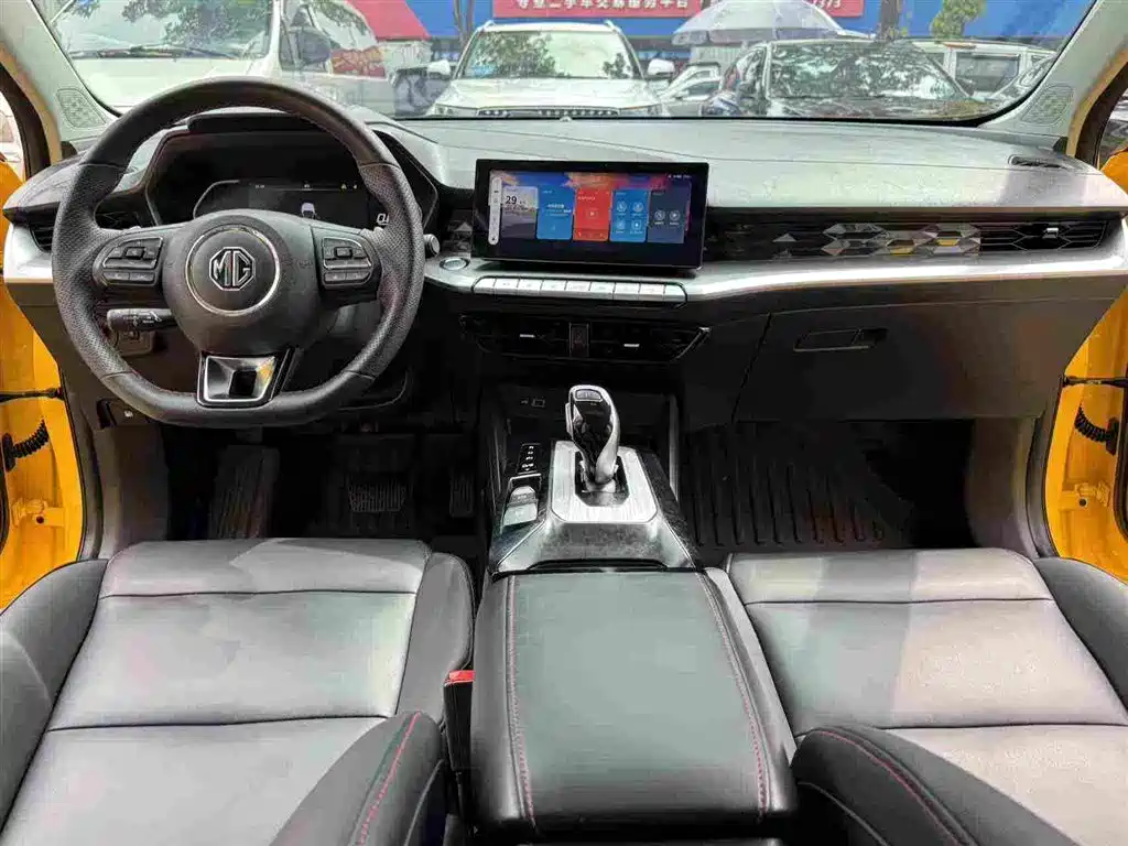 MG MG5 2022