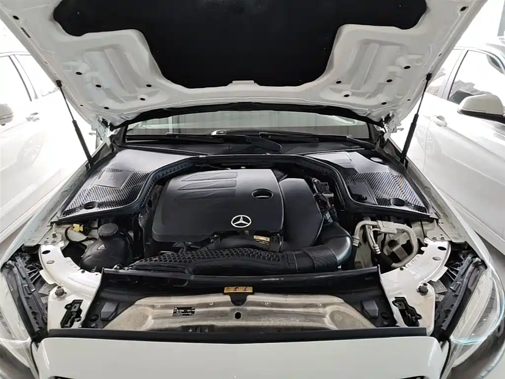 Mercedes-Benz C-Class 2021 — фото 20