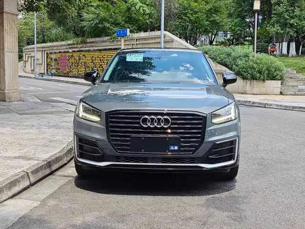 Audi Q2L 2021