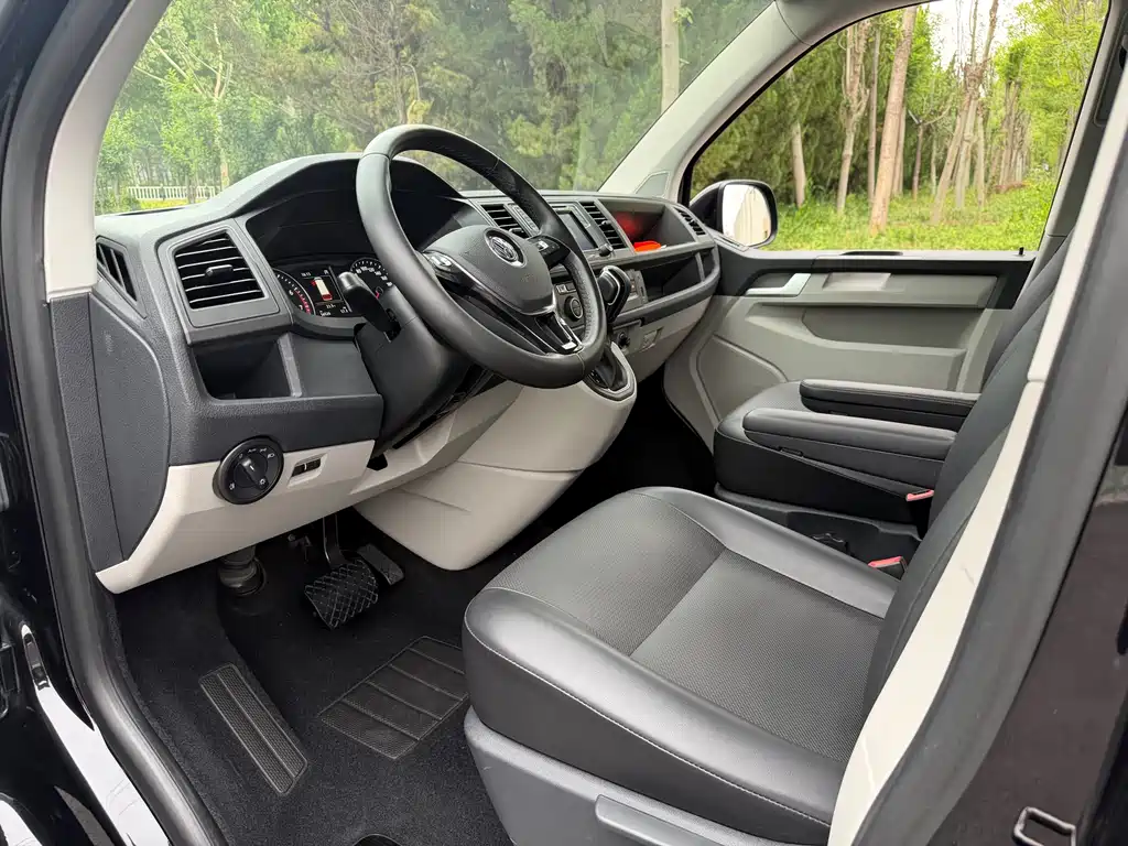 Volkswagen Caravelle 2019 — фото 14