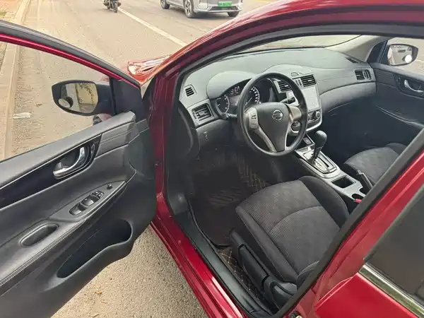 Nissan Tiida 2018