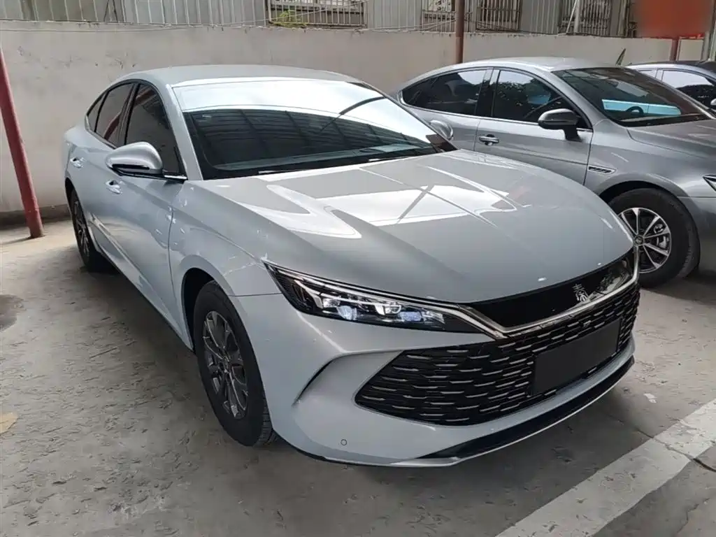 BYD Qin L 2026 — фото 4