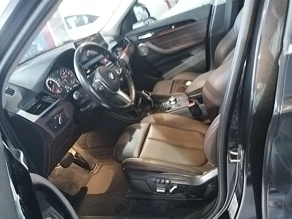 BMW X1 2021 — фото 15