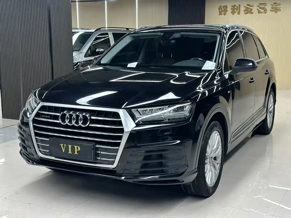 Audi Q7 2019 — фото 3