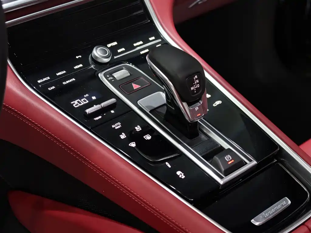 Porsche Panamera 2023 — фото 9