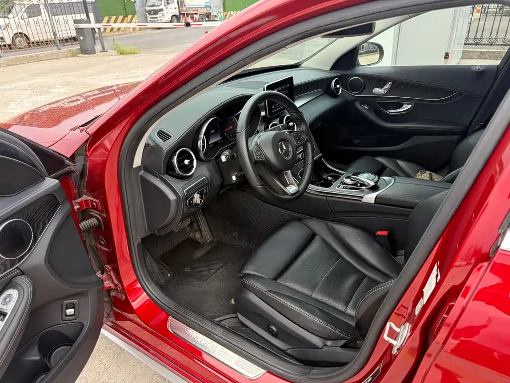 Mercedes-Benz C-Class 2015