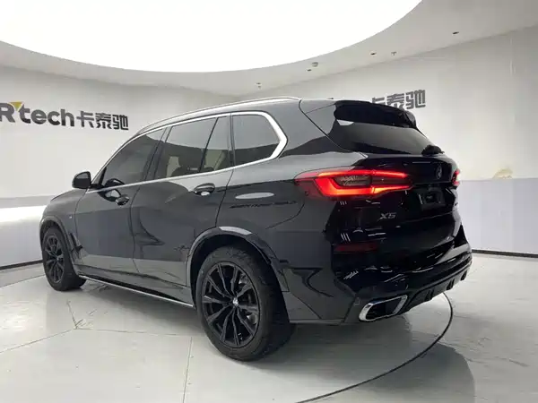 BMW X5 2019
