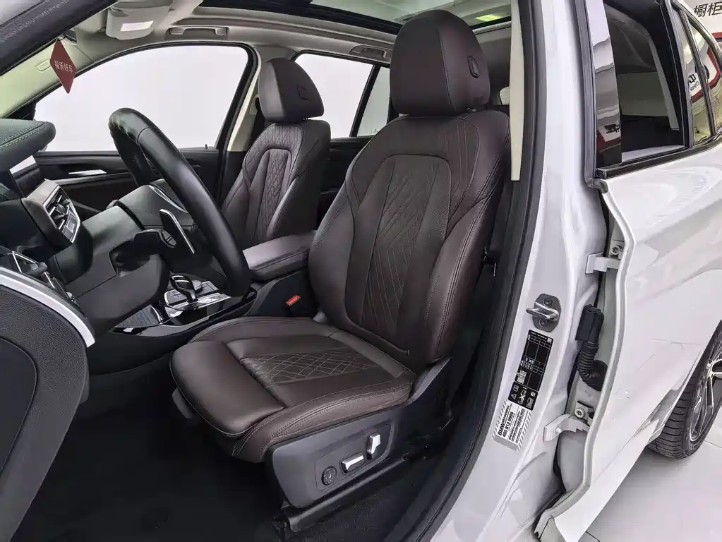 BMW X3 2022 — фото 18