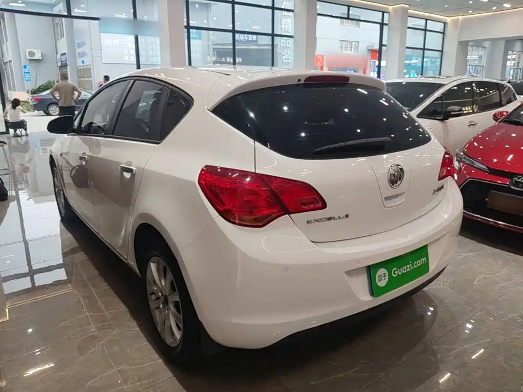 Buick Excelle 2015