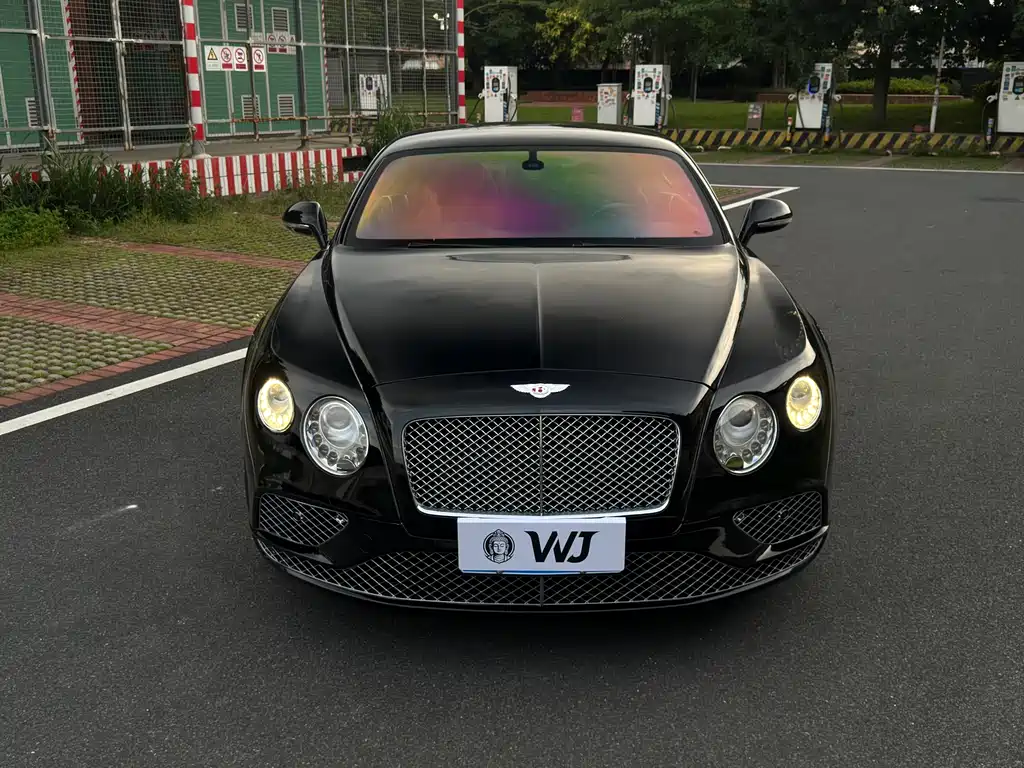 Bentley Continental 2014 — фото 1