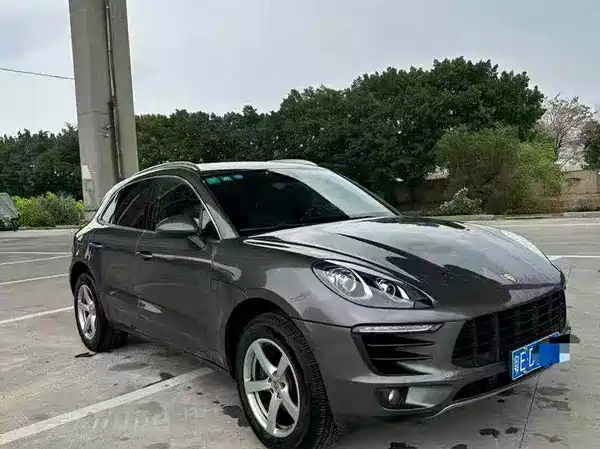 Porsche Macan 2017