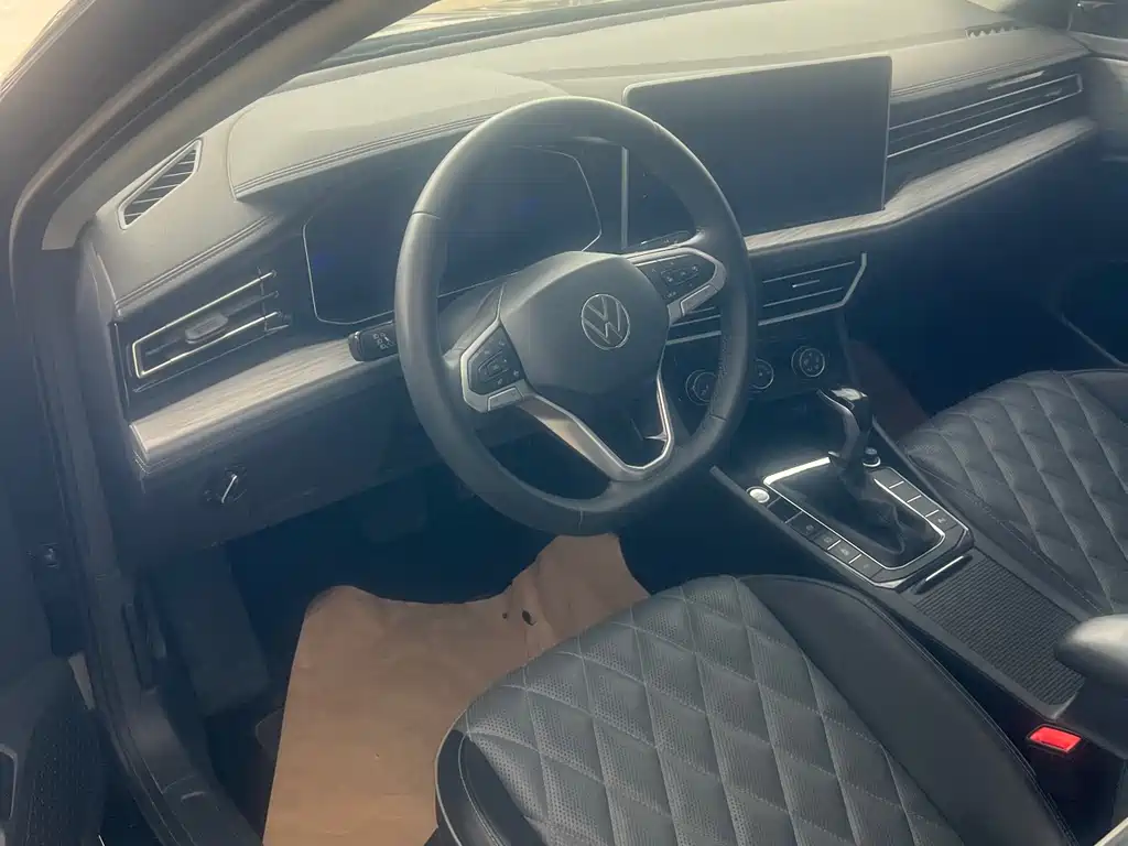 Volkswagen Sagitar 2024