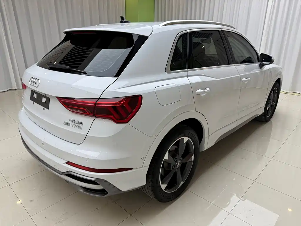 Audi Q3 2022