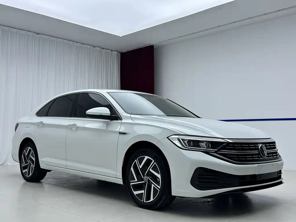 Volkswagen Sagitar 2023