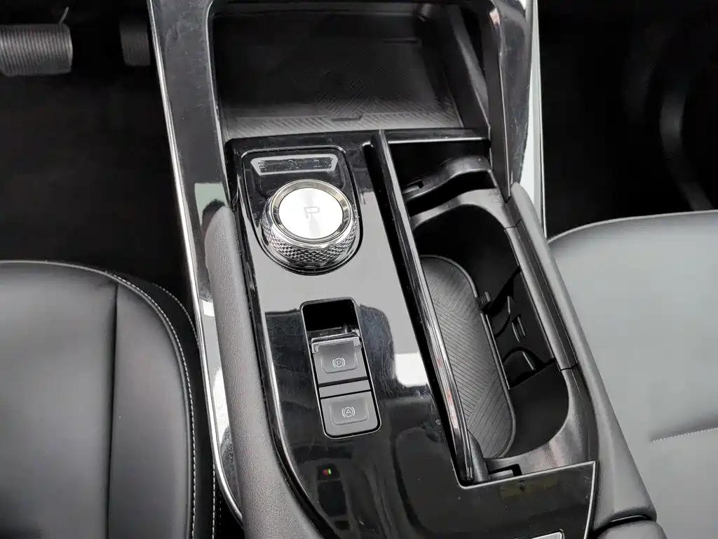 Haval H6 2023 — фото 13