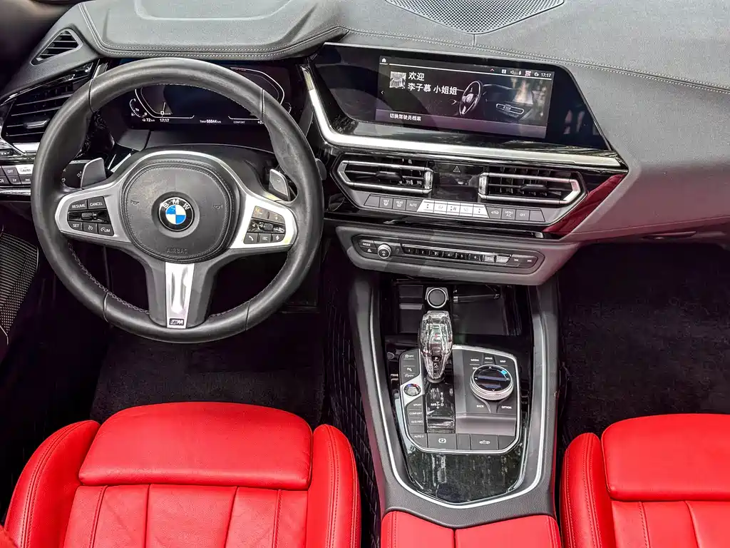 BMW Z4 2021 — фото 11