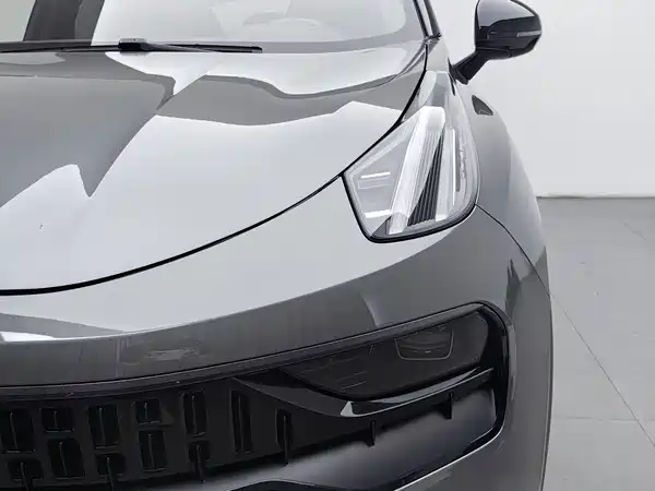 Lynk & Co 05 2022