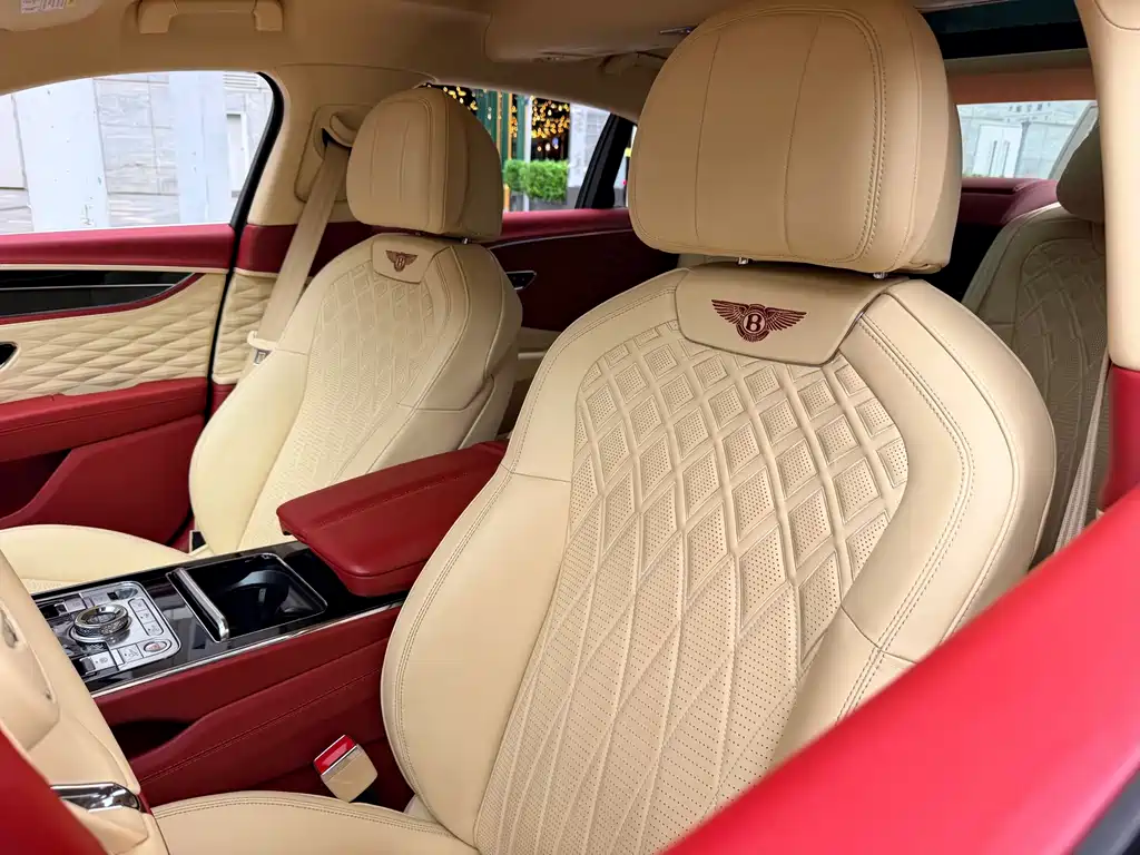 Bentley Flying Spur 2020 — фото 9