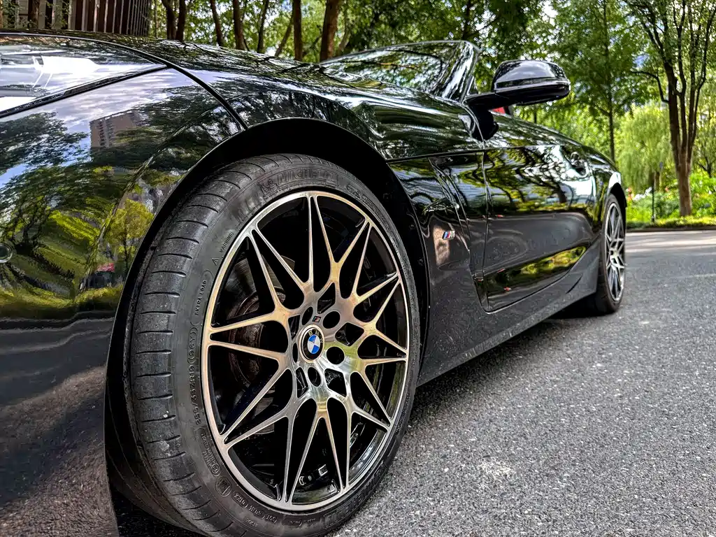 BMW Z4 2021 — фото 6