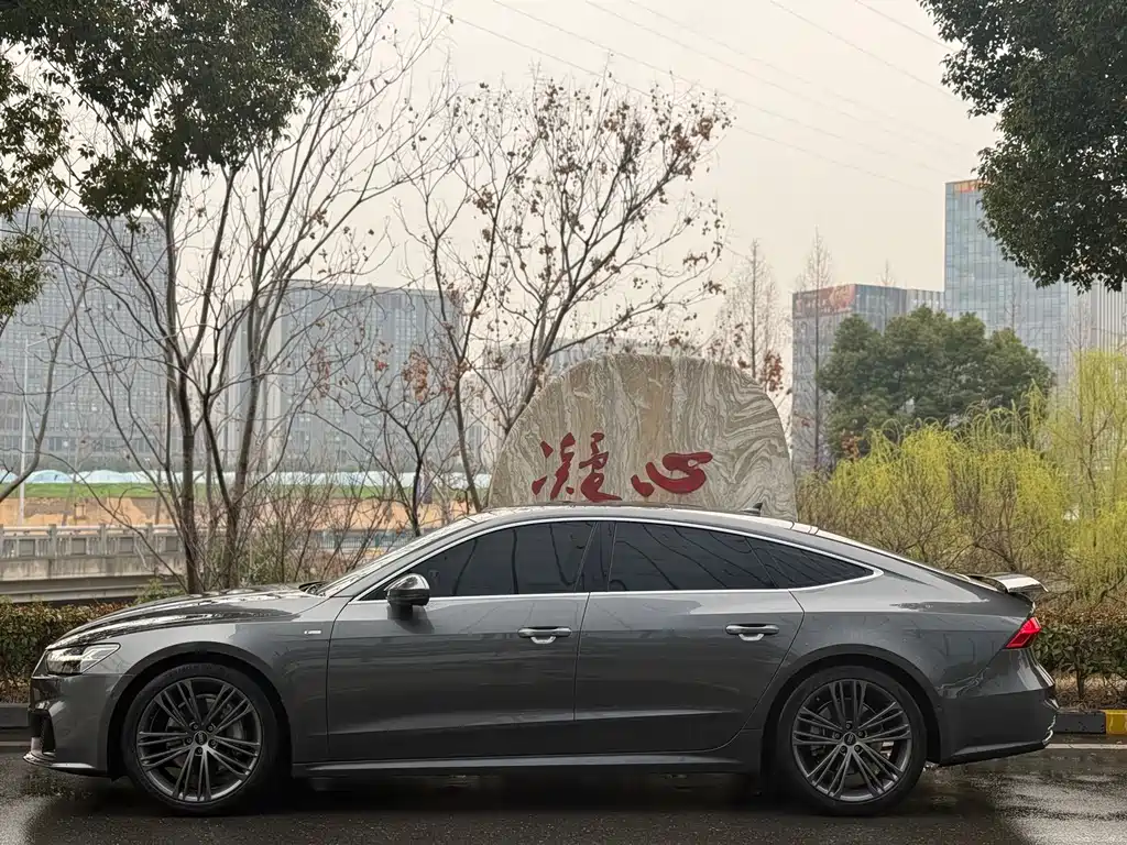 Audi A7 2023 — фото 3