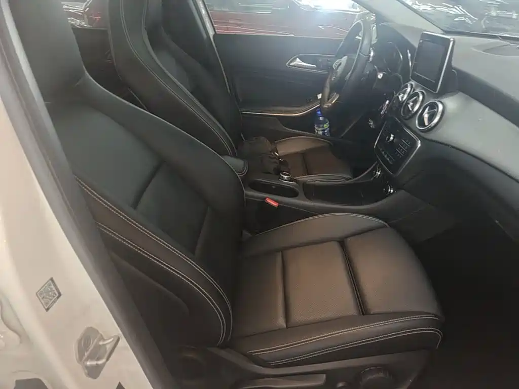 Mercedes-Benz GLA 2017 — фото 25
