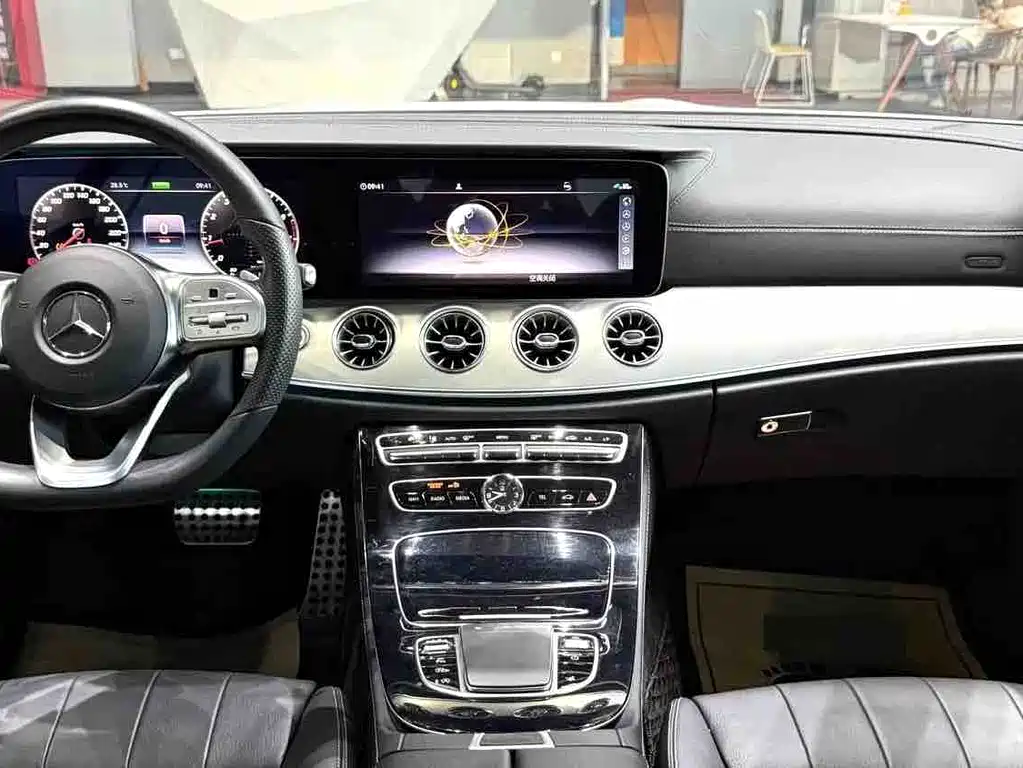 Mercedes-Benz E-Class 2020
