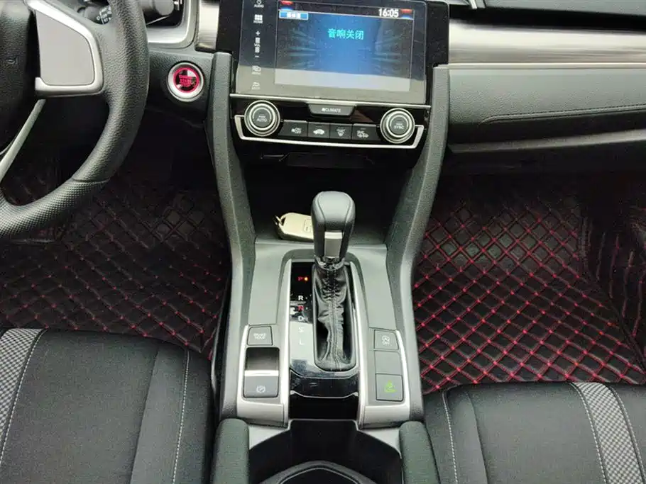 Honda Civic 2021 — фото 16