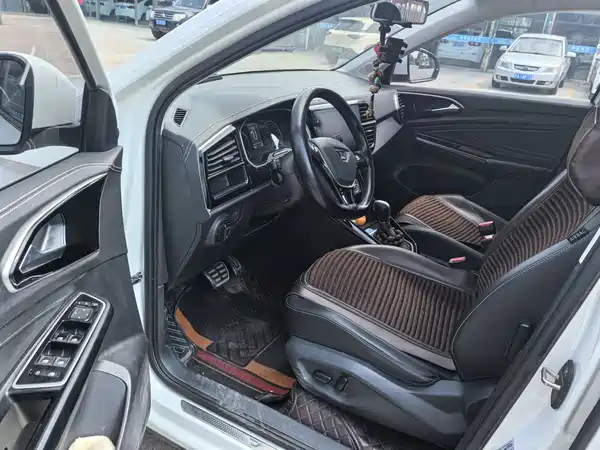 Jetta VS7 2022