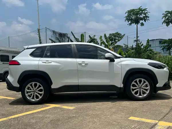 Toyota Frontlander 2025