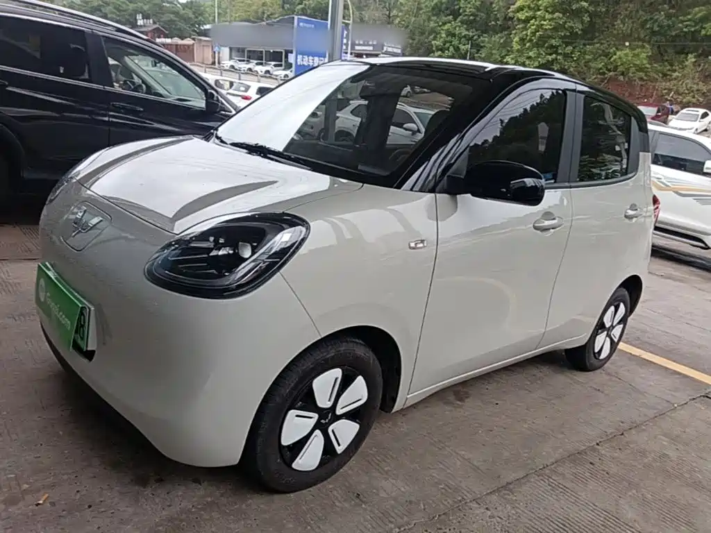 Wuling Hongguang MINIEV 2025