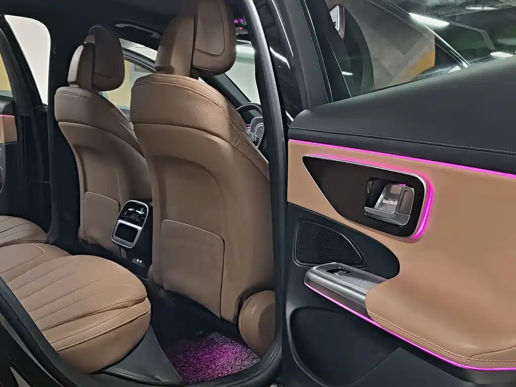 Mercedes-Benz E-Class 2025 — фото 11