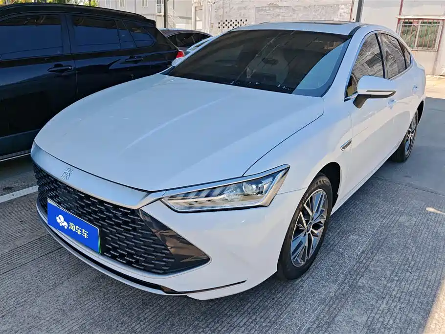 BYD Qin PLUS 2025 — фото 1