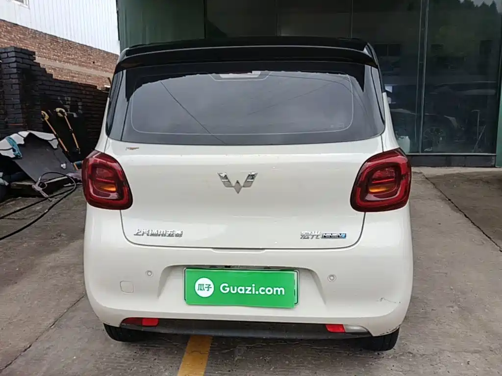 Wuling Hongguang MINIEV 2025