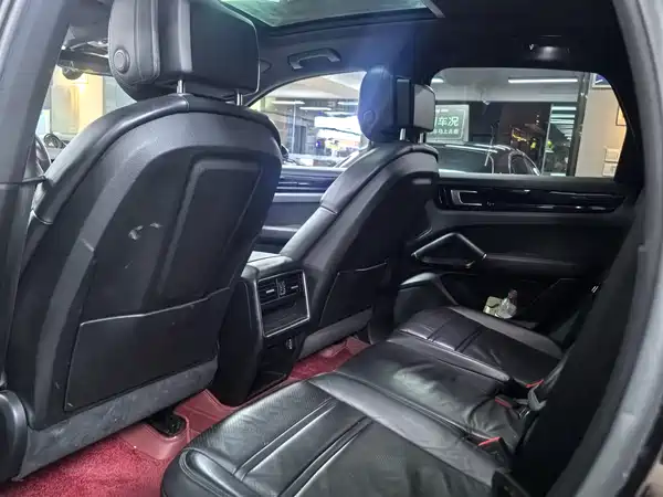 Porsche Cayenne 2018