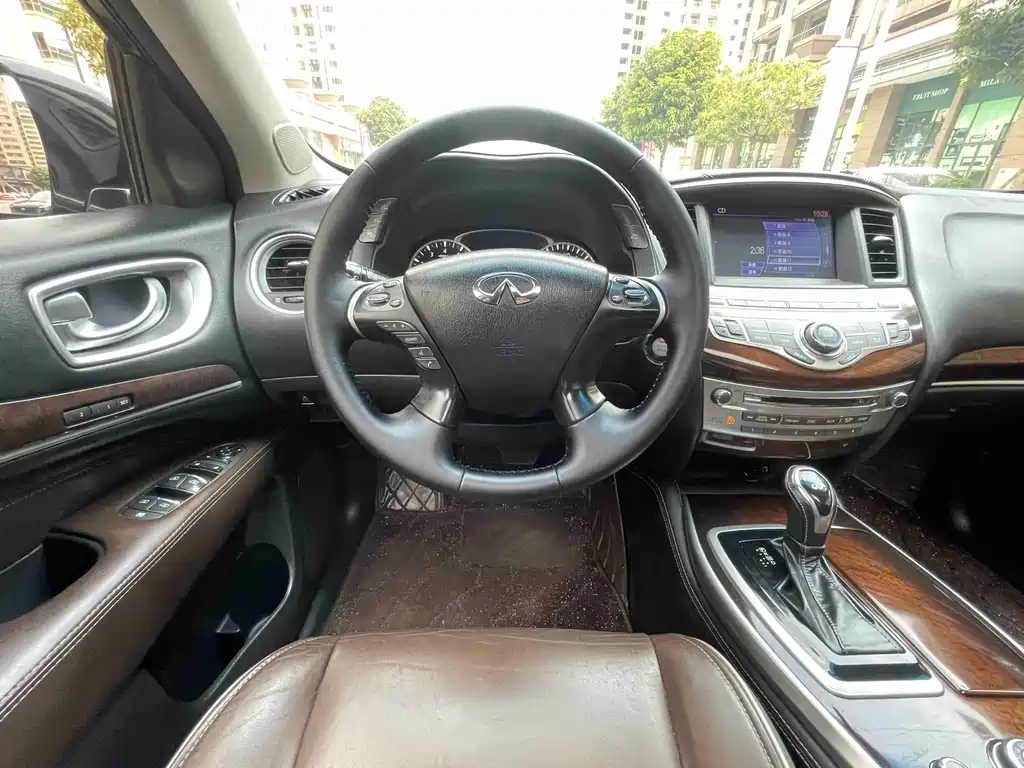 Infiniti QX60 2017 — фото 17