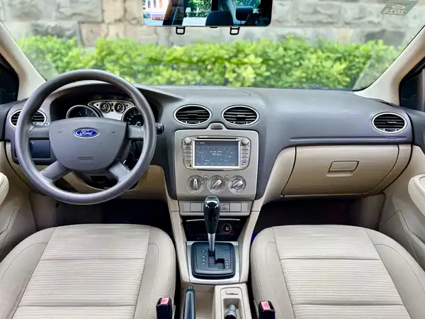 Ford Focus 2014