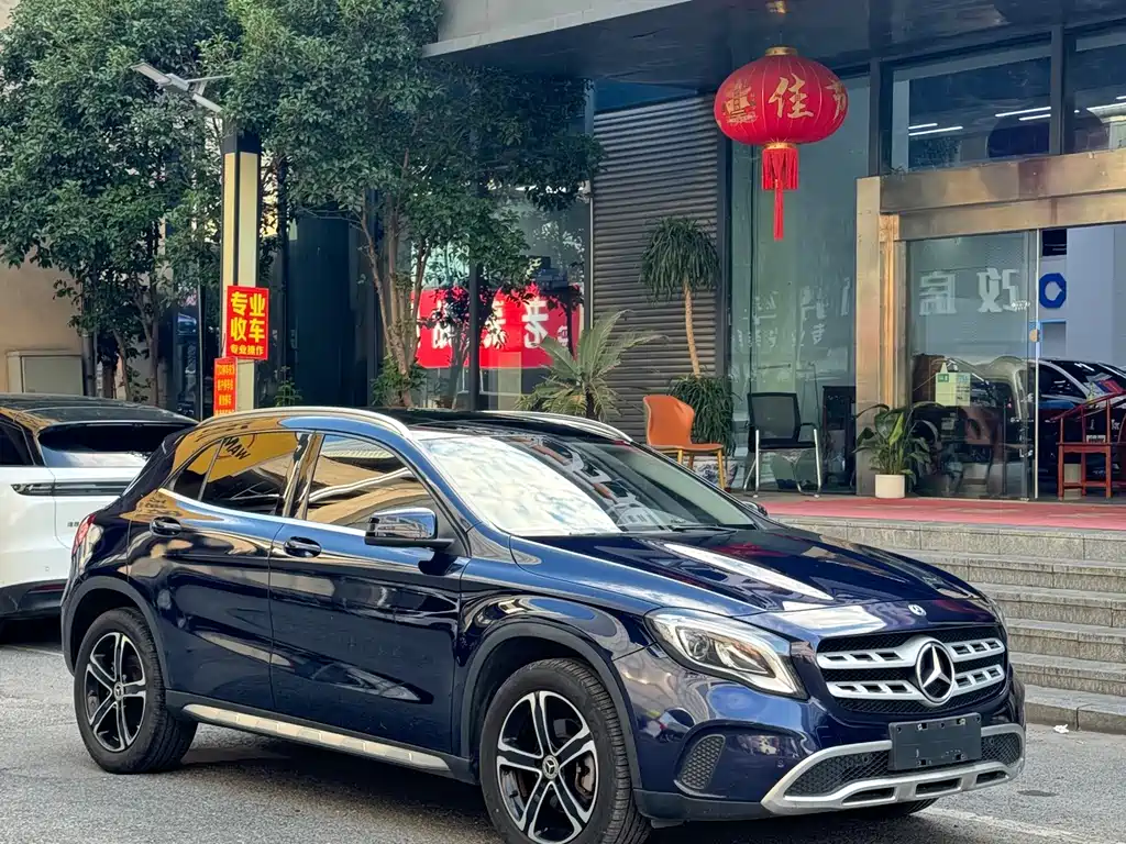 Mercedes-Benz GLA 2018